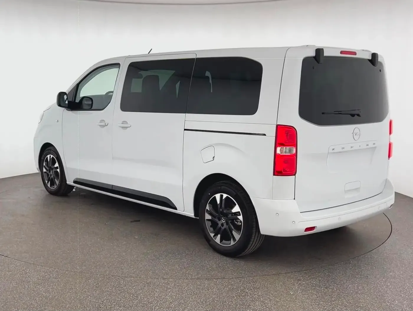 Opel Zafira Life Bild 3